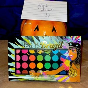 Bh cosmetics palette